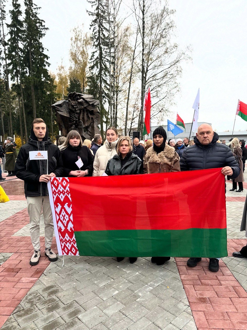 коллектив “Домочая” на церемонии перезахоронения жертв геноцида